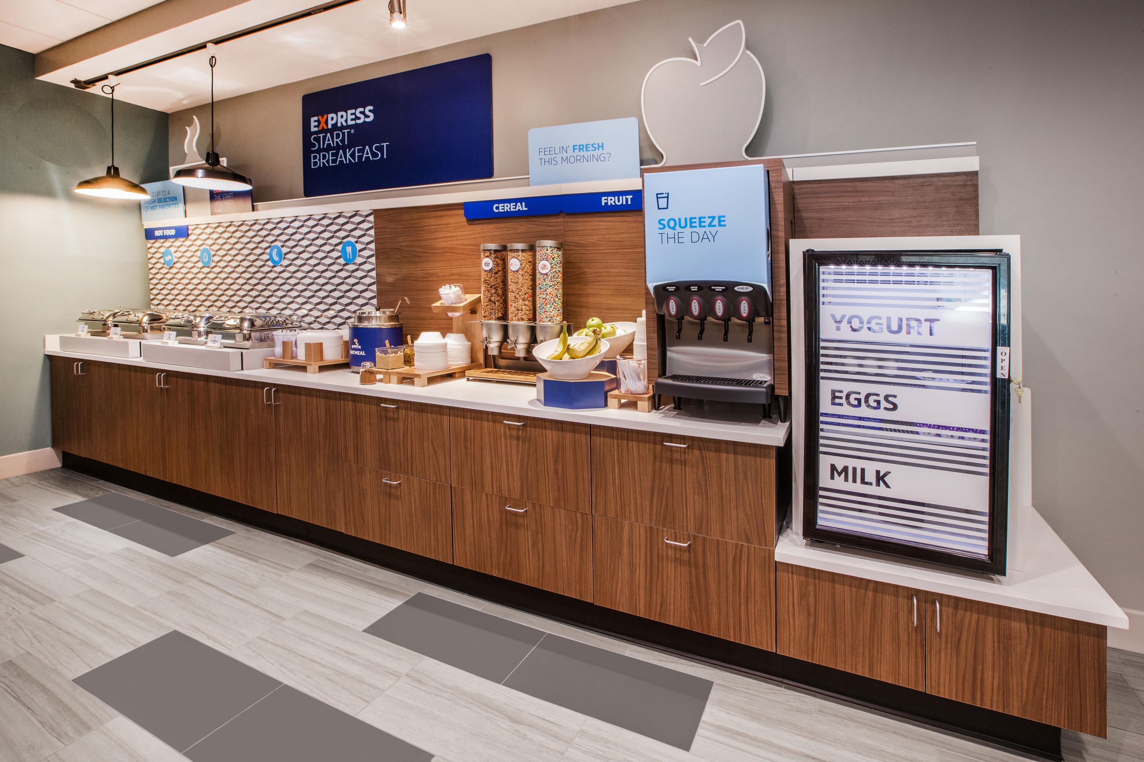 Holiday Inn Express & Suites Alpharetta By Ihg Εξωτερικό φωτογραφία